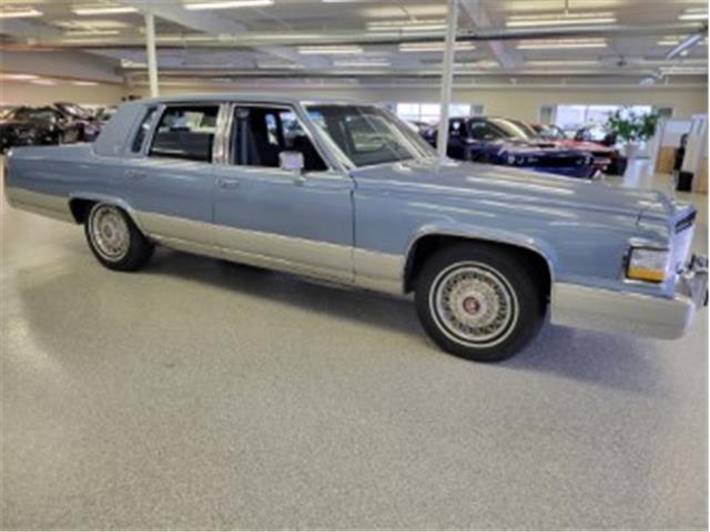 Cadillac-Brougham-1990-6