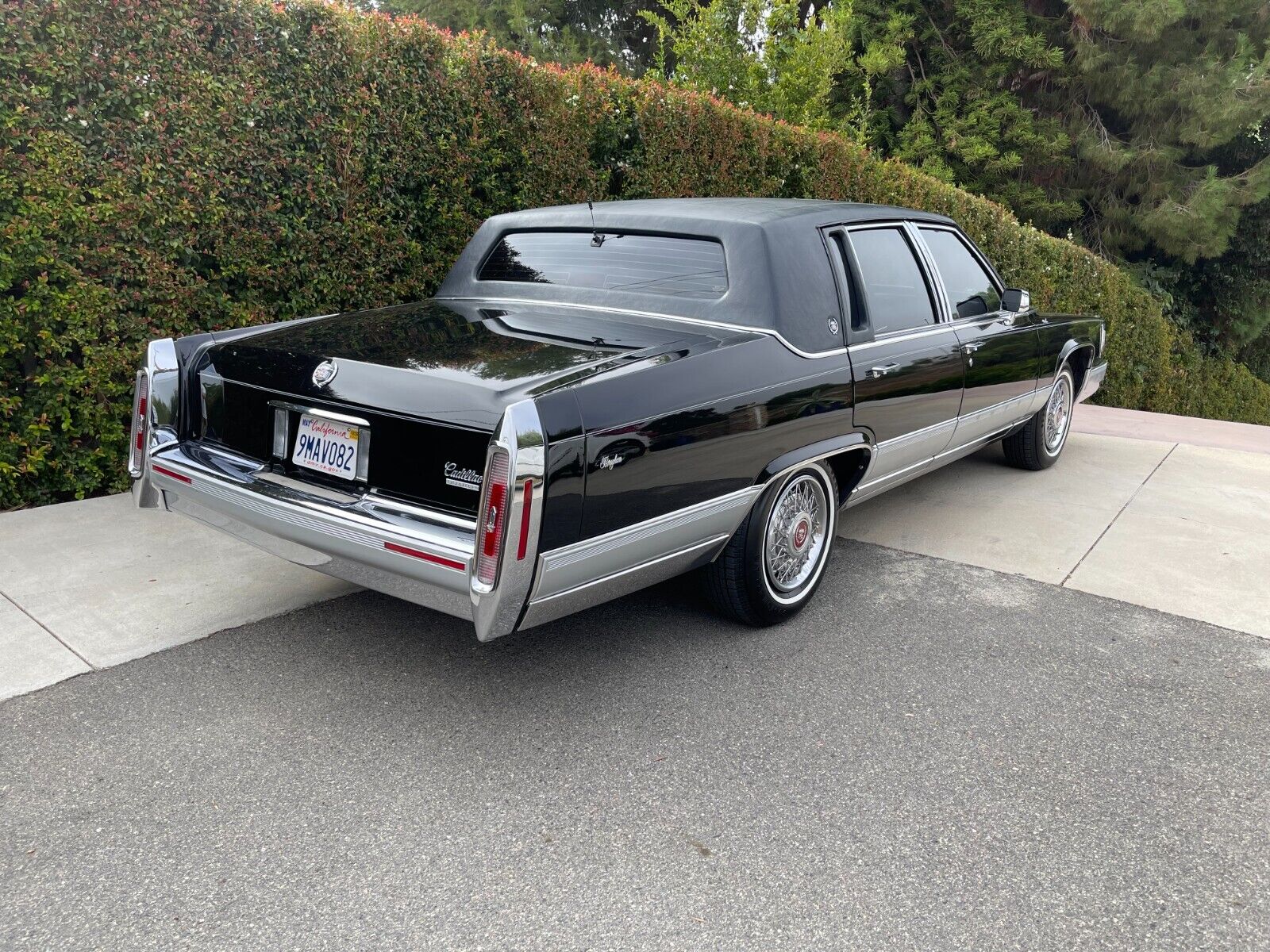 Cadillac-Brougham-Berline-1992-29