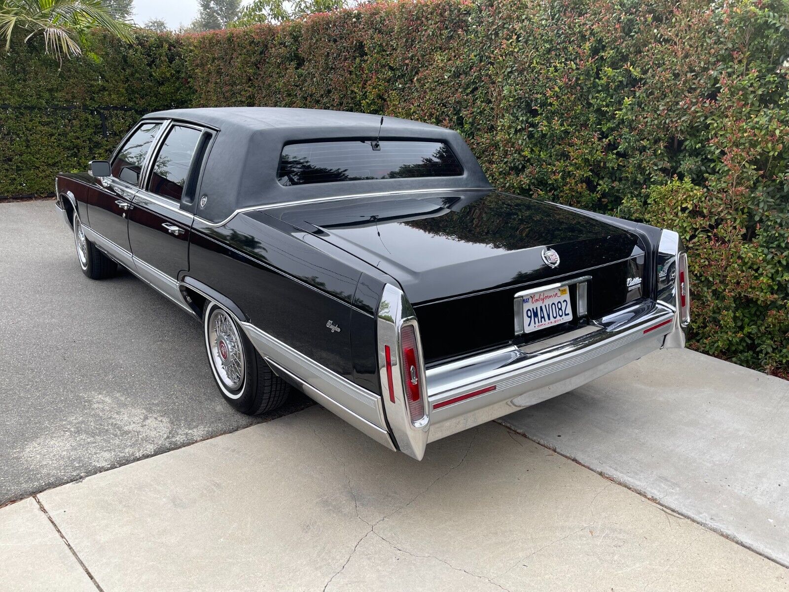 Cadillac-Brougham-Berline-1992-8