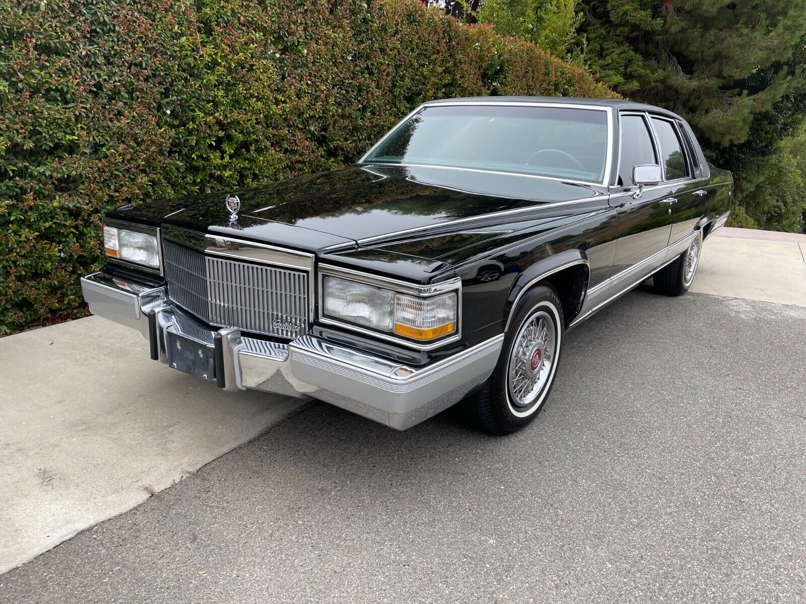 Cadillac Brougham Berline 1992 à vendre