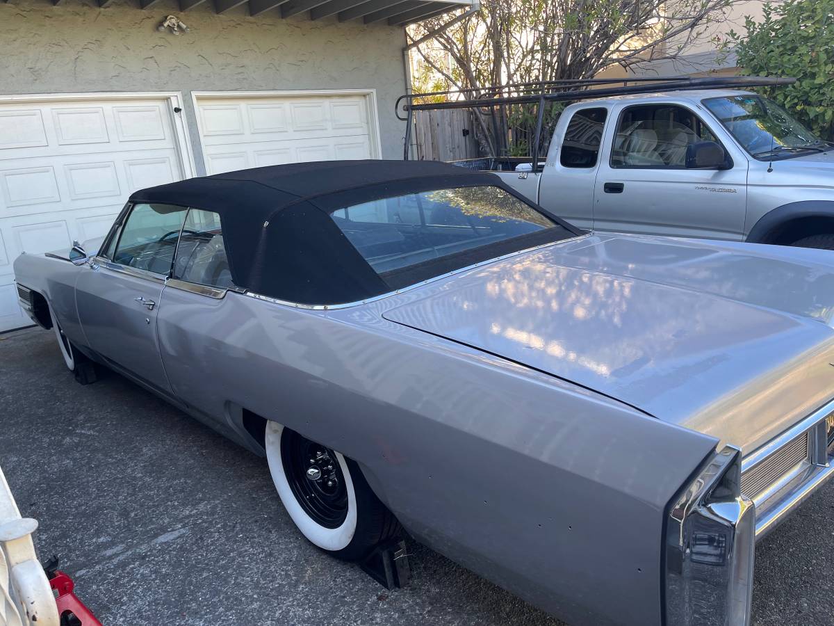 Cadillac-Coupe-deville-1965-6