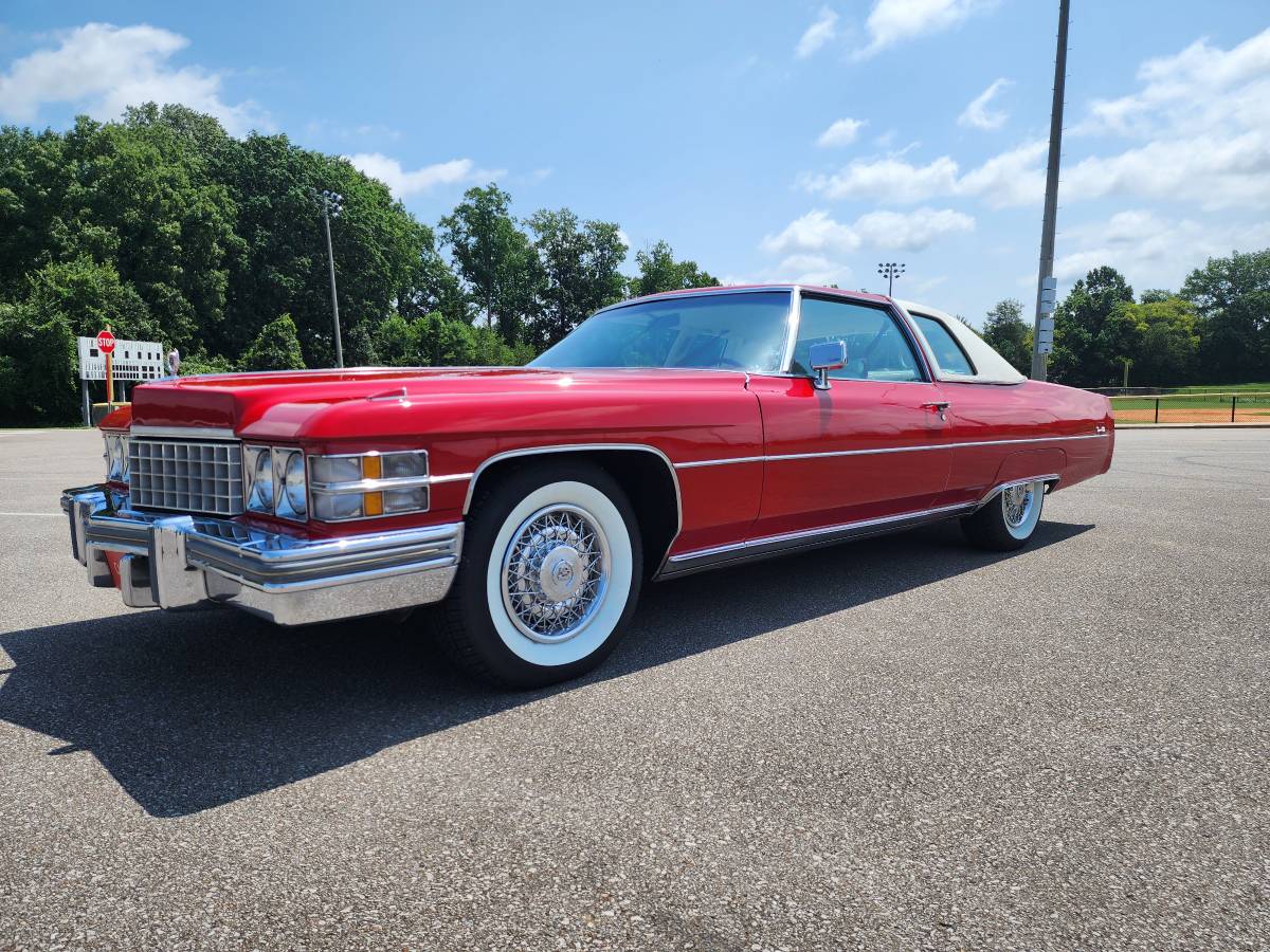 Cadillac-Coupe-deville-1974-2