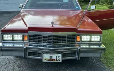 Cadillac-Coupe-deville-1977-3