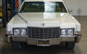 Cadillac-DeVille-1969-12