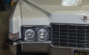 Cadillac-DeVille-1969-14