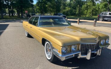 Cadillac-DeVille-1971-11