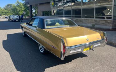 Cadillac-DeVille-1971-14