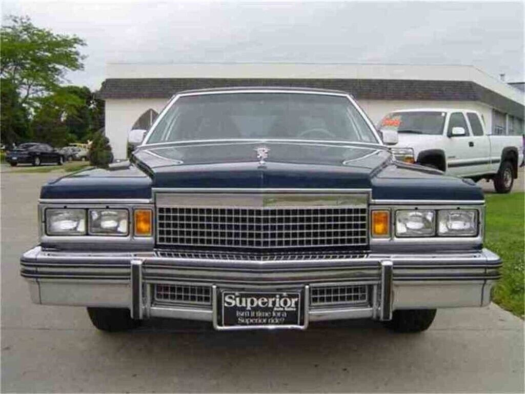 Cadillac-DeVille-1979-1