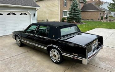 Cadillac-DeVille-1992-7