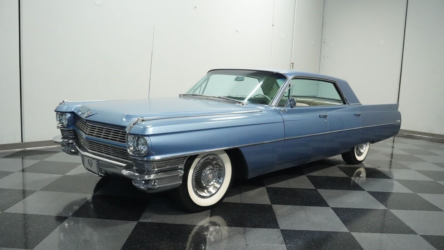 Cadillac-DeVille-Berline-1964-6