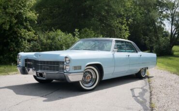 Cadillac-DeVille-Berline-1966-2