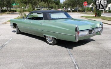 Cadillac-DeVille-Berline-1967-6