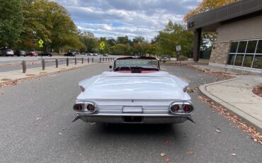 Cadillac-DeVille-Cabriolet-1961-4