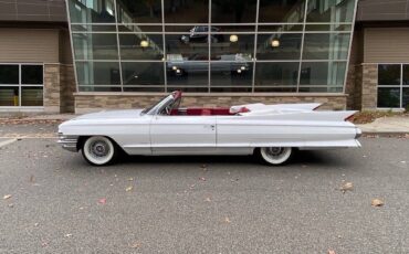 Cadillac-DeVille-Cabriolet-1961-5