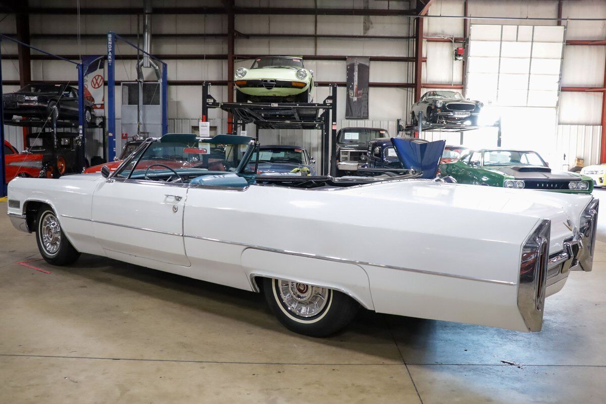 Cadillac-DeVille-Cabriolet-1966-5