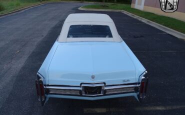 Cadillac-DeVille-Cabriolet-1966-5