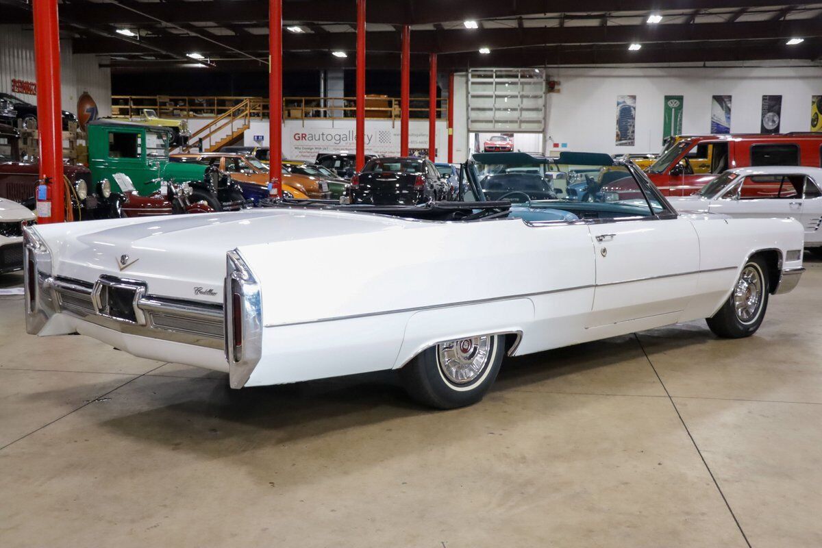 Cadillac-DeVille-Cabriolet-1966-7