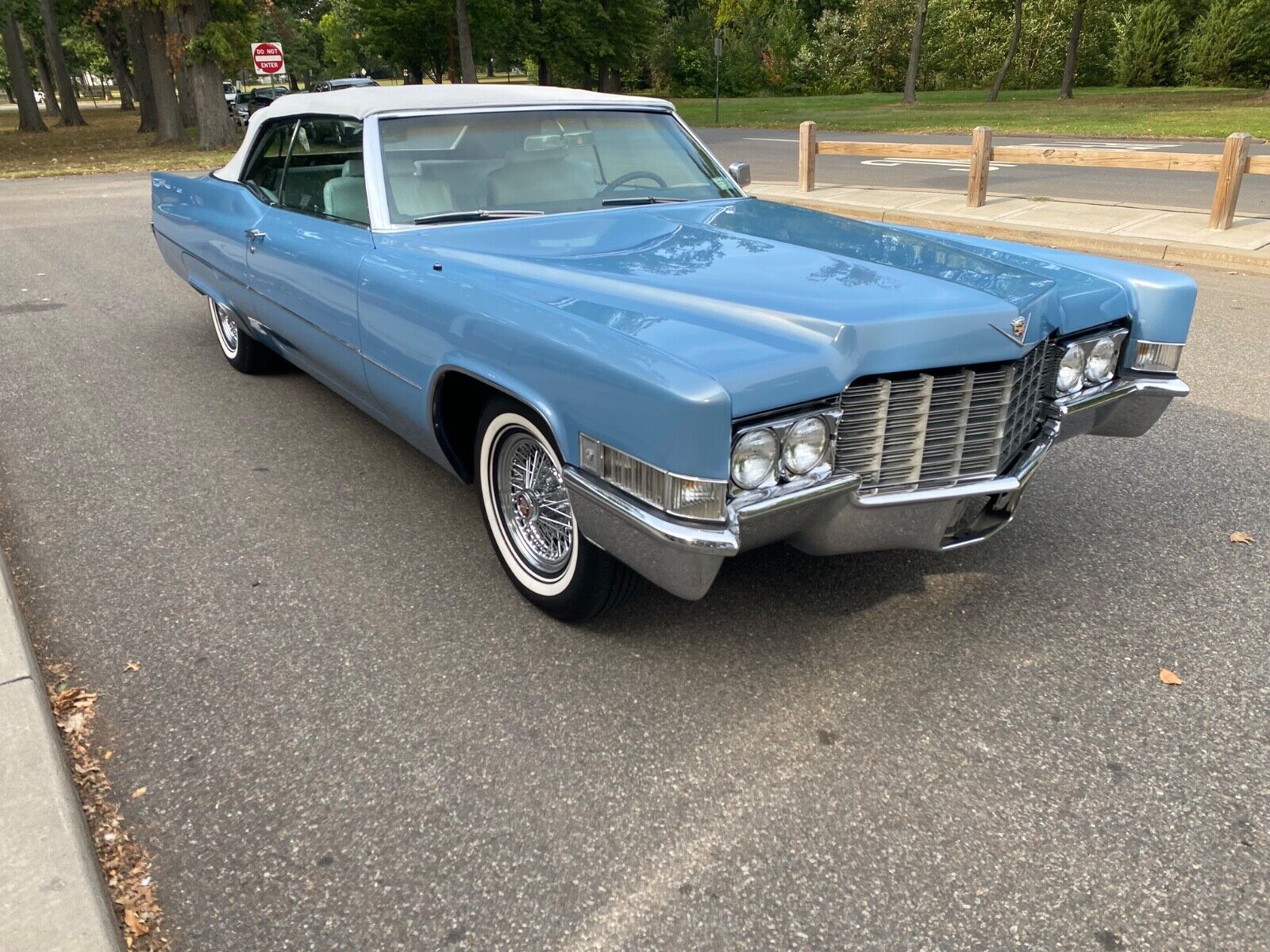 Cadillac-DeVille-Cabriolet-1969-14