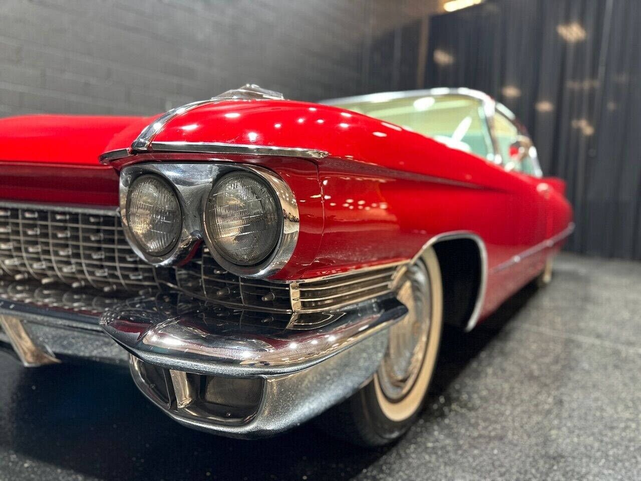 Cadillac-DeVille-Coupe-1960-3