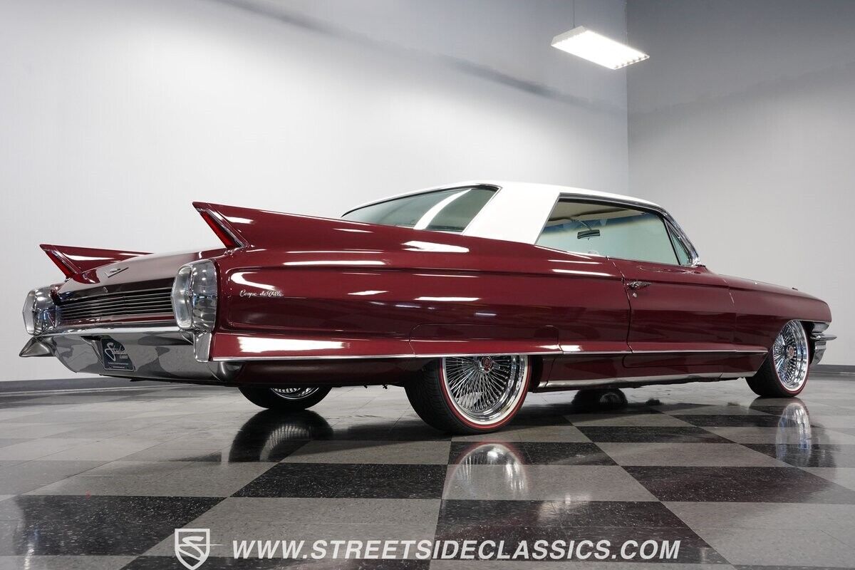 Cadillac-DeVille-Coupe-1962-28