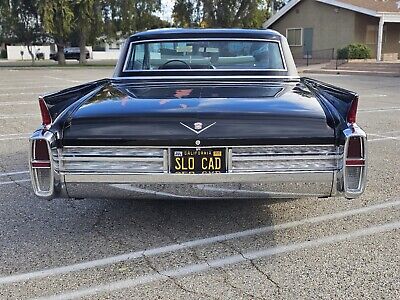 Cadillac-DeVille-Coupe-1963-28