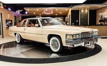 Cadillac-DeVille-Coupe-1977-8