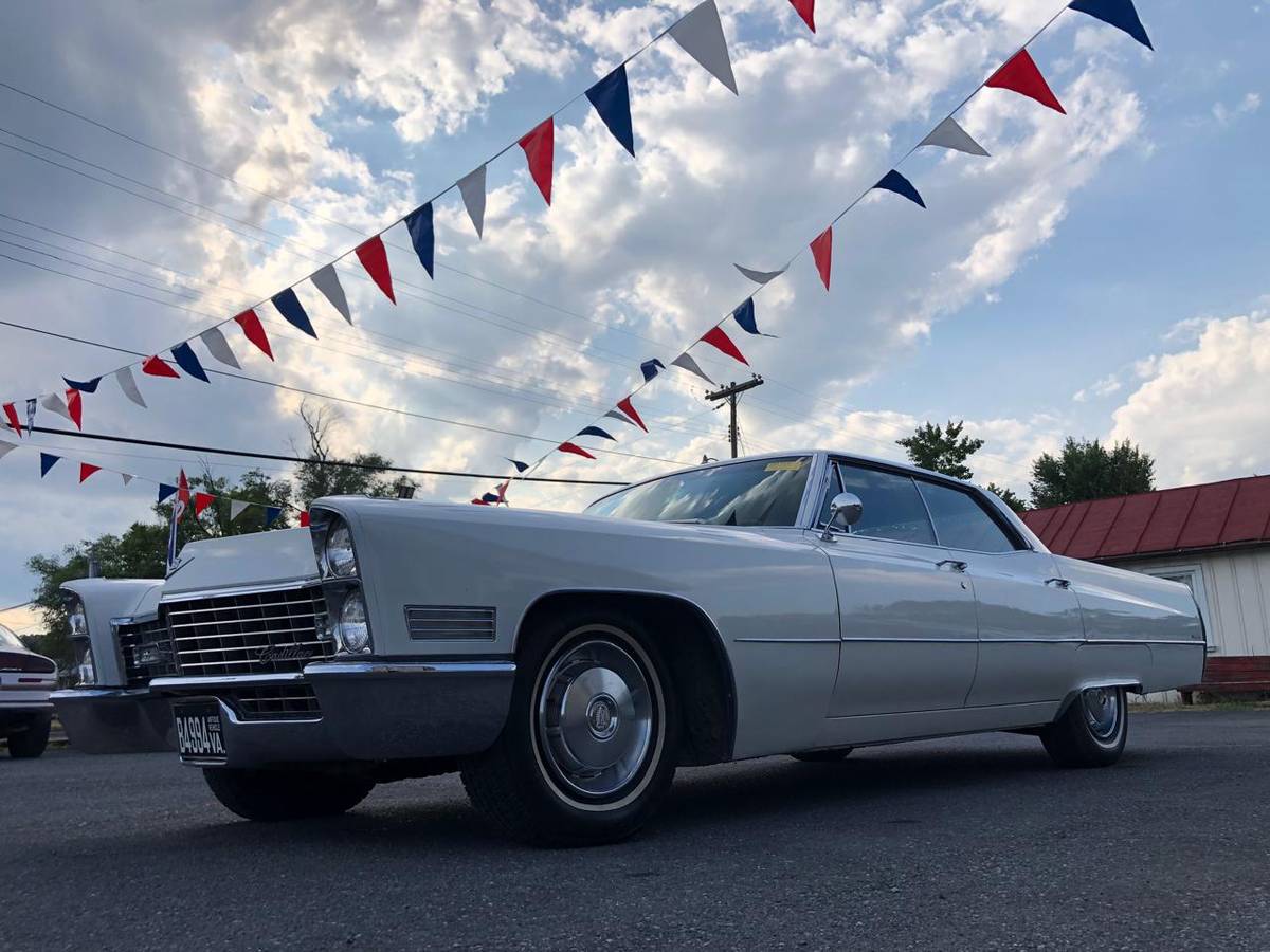 Cadillac-Deville-1967-22