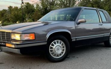 Cadillac-Deville-1992-1