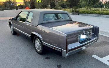 Cadillac-Deville-1992-3