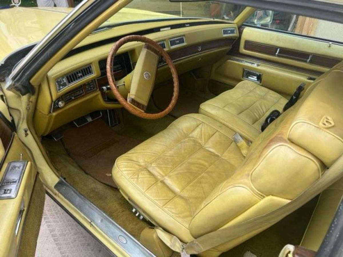 Cadillac-El-dorado-1977-7