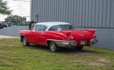 Cadillac-Eldorado-1957-3