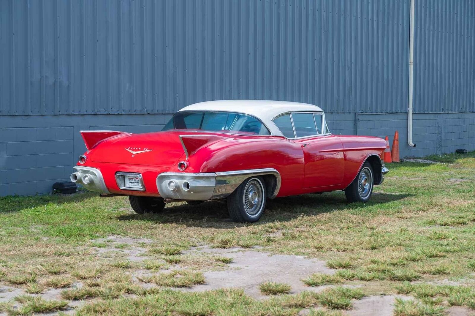 Cadillac-Eldorado-1957-4