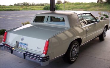 Cadillac-Eldorado-1981-1