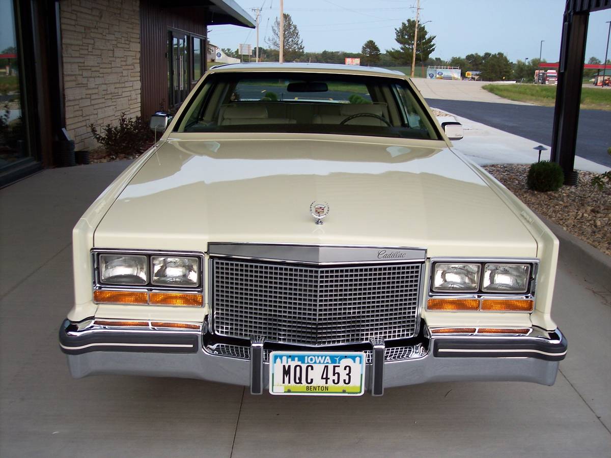 Cadillac-Eldorado-1981