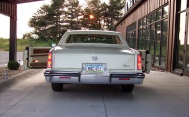 Cadillac-Eldorado-1981-8