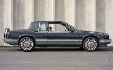 Cadillac-Eldorado-Biarritz-1989-2