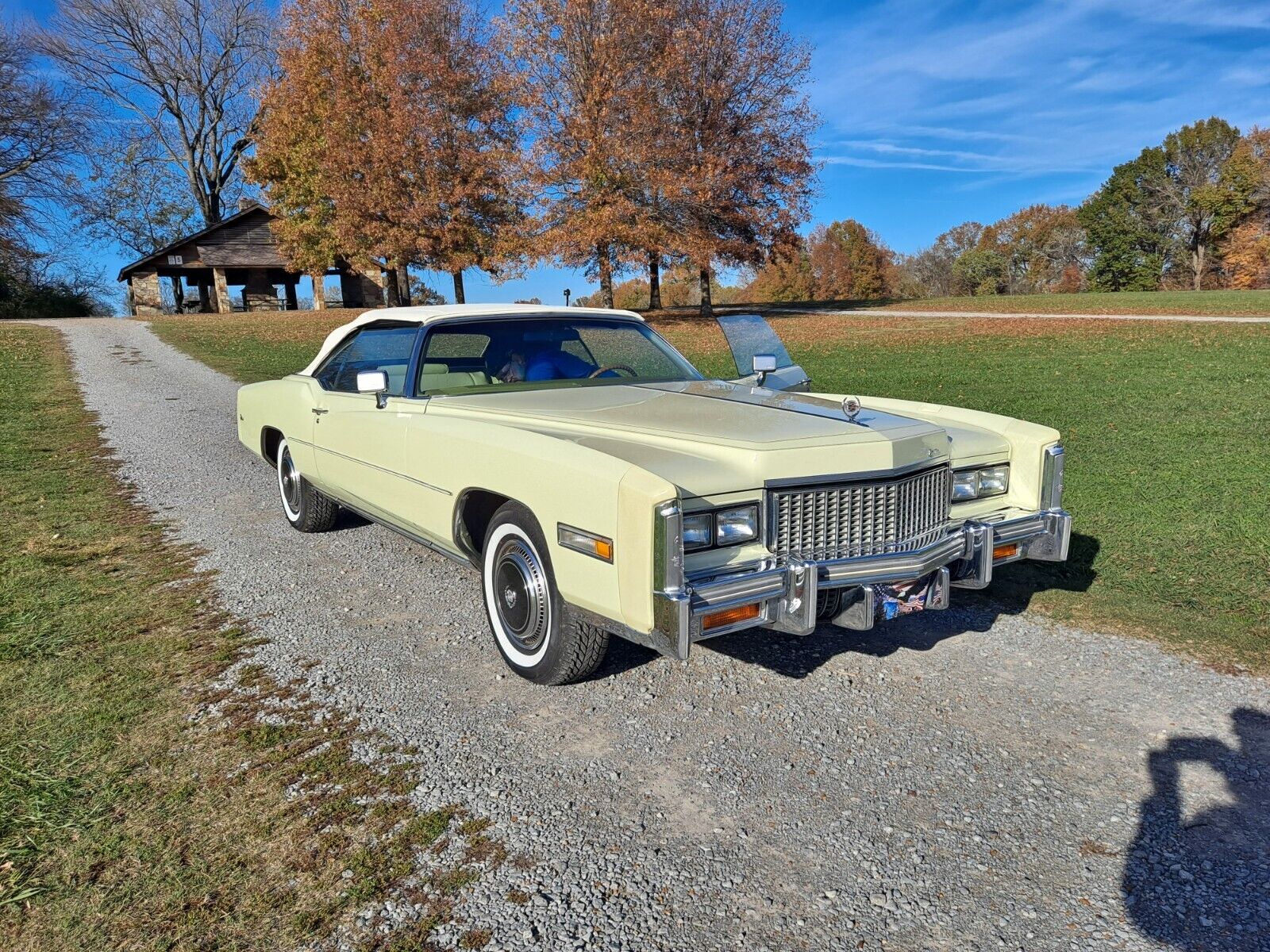 Cadillac-Eldorado-Cabriolet-1976-2