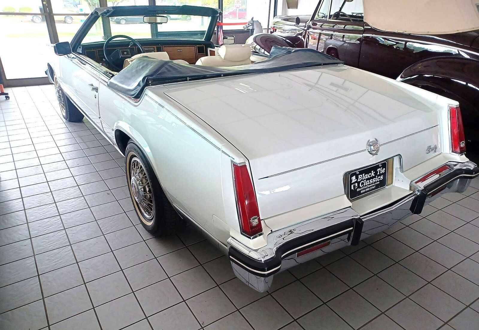 Cadillac-Eldorado-Cabriolet-1985-2