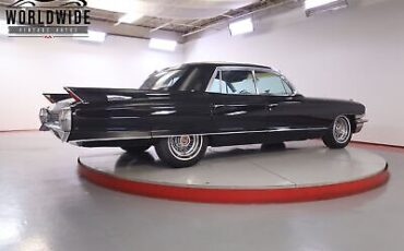 Cadillac-Fleetwood-1962-5