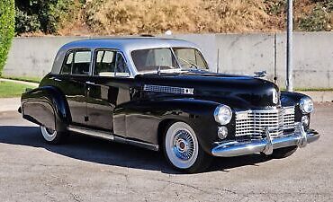 Cadillac-Fleetwood-Berline-1941