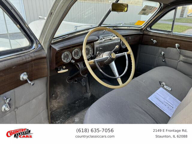 Cadillac-Fleetwood-Berline-1947-2