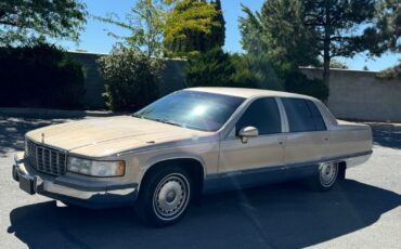 Cadillac-Fleetwood-Berline-1994-1