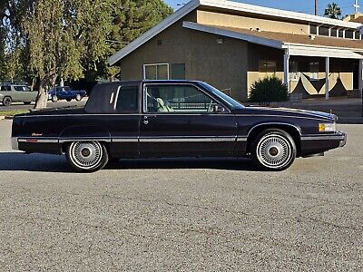 Cadillac-Fleetwood-Coupe-1992-5