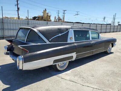 Cadillac-Hearse-Limousine-1960-4