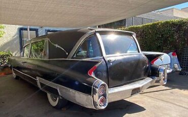 Cadillac-Hearse-Limousine-1960-8