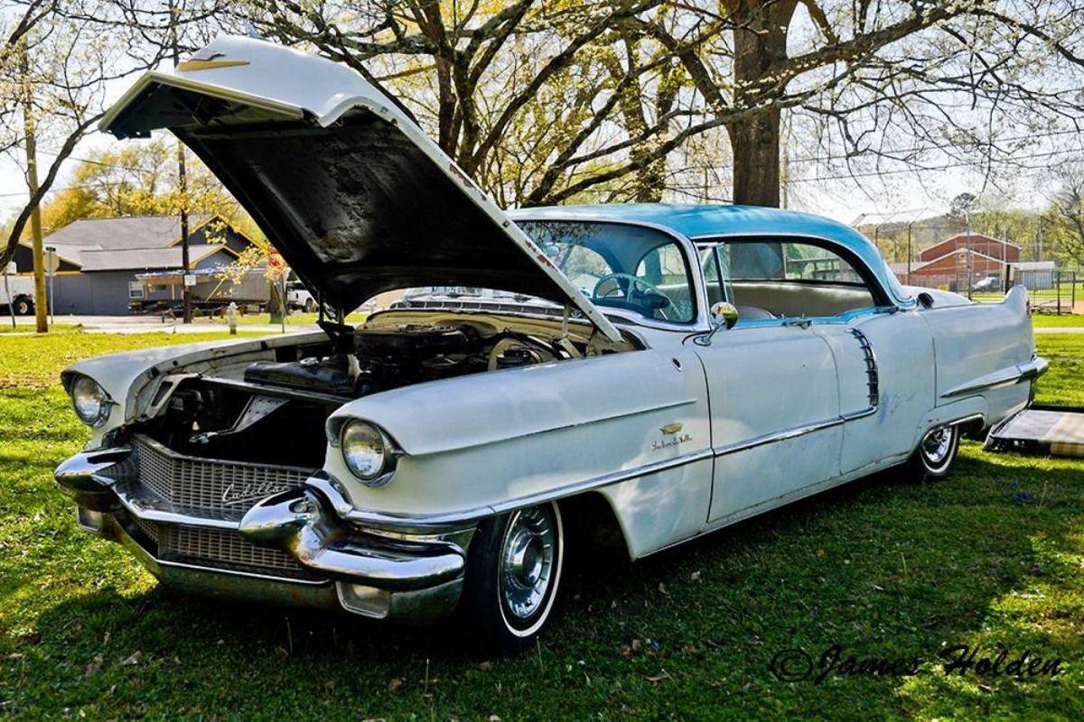 Cadillac-Sedan-deville-1956-2