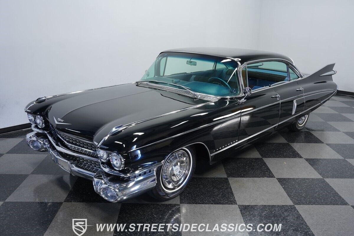 Cadillac-Series-60-Coupe-1959-18