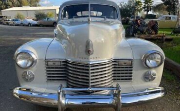 Cadillac-Series-61-Cabriolet-1941-2