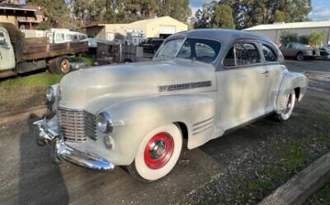 Cadillac-Series-61-Cabriolet-1941-4