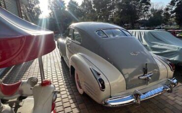 Cadillac-Series-61-Cabriolet-1941-5